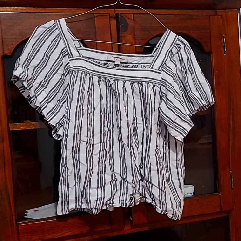 Cute casual top